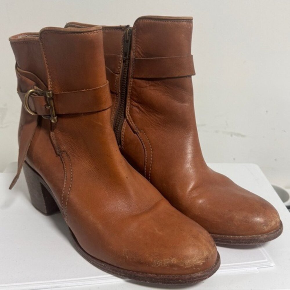 Frye womens brown leather boots size 8 model 3476117